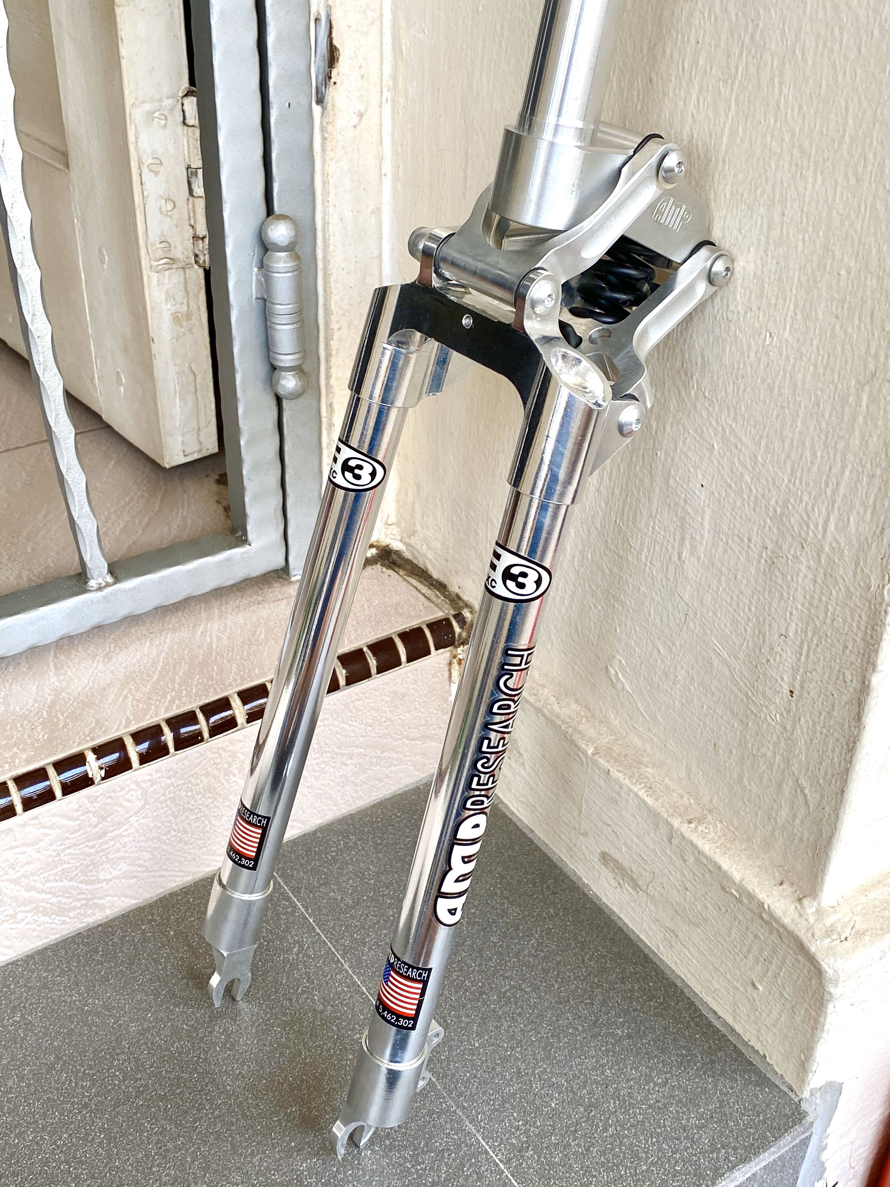 NOS AMP Research F3 XC fork 26 Sports Equipment Bicycles