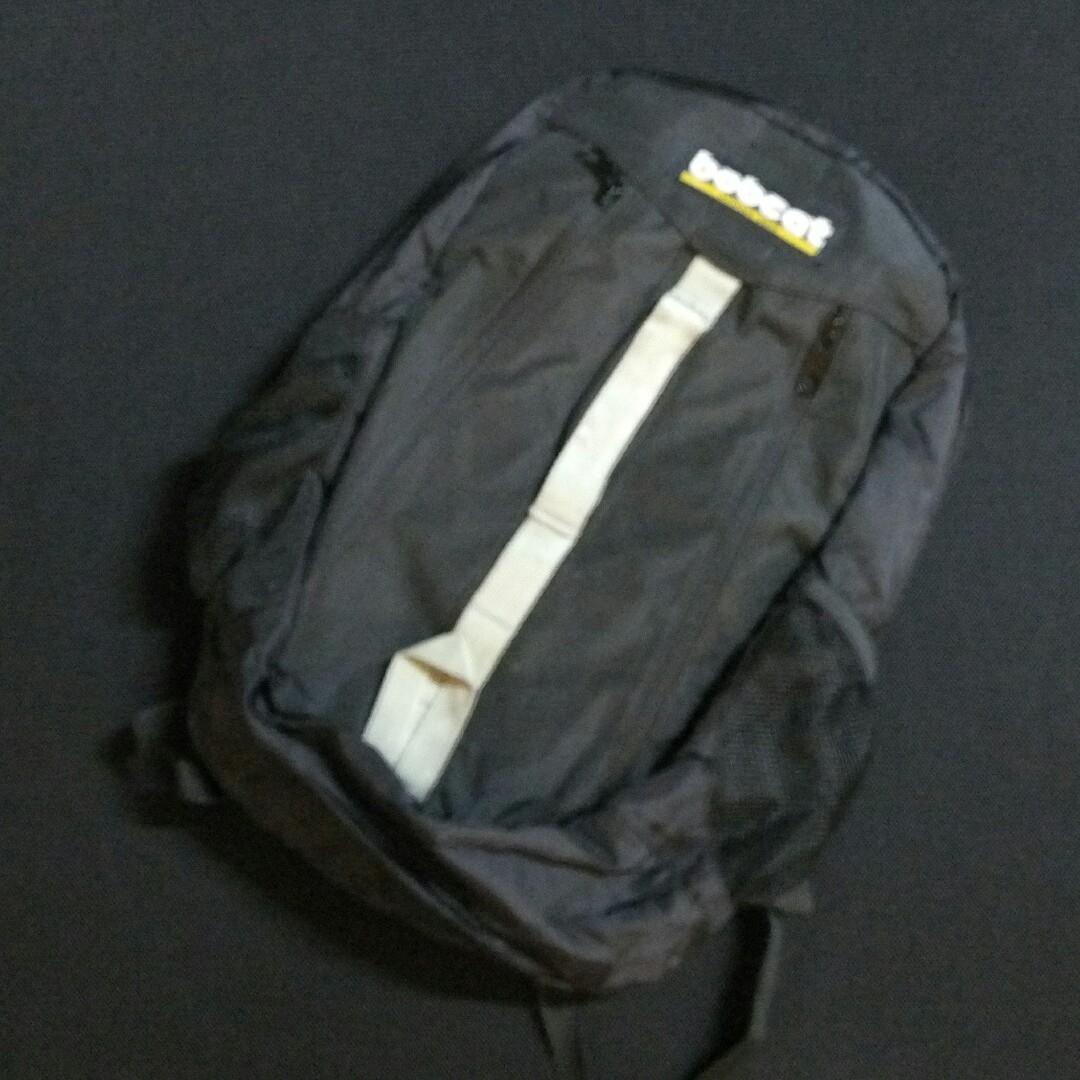Original Bobcat Daypack (Category: Backpacks) located in Quezon City. Submitted by angeleye7.authentic.source (Listing ID 282016840, Image 1). Description: .