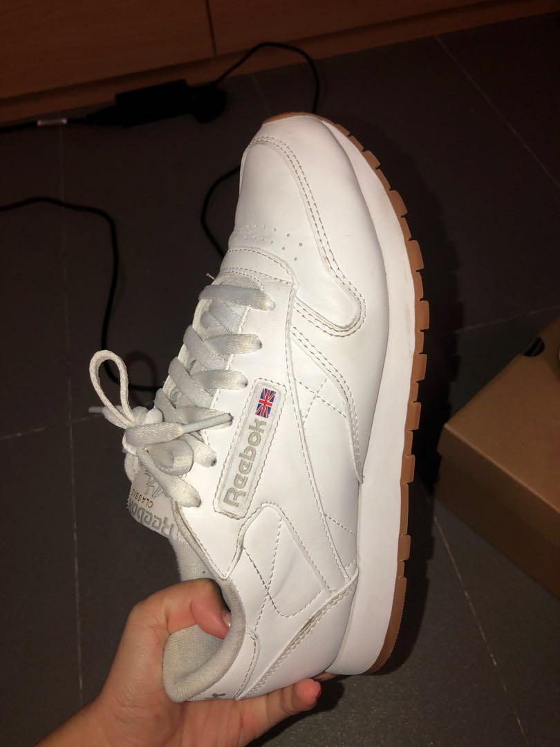 Reebok classic leather original white sneakers 49799 Women s Fashion Footwear Sneakers on Carousell