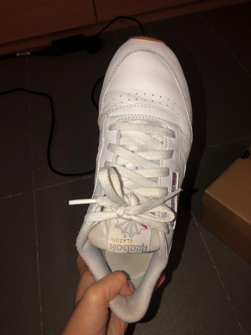 Reebok classic leather trainers in white 49799 store