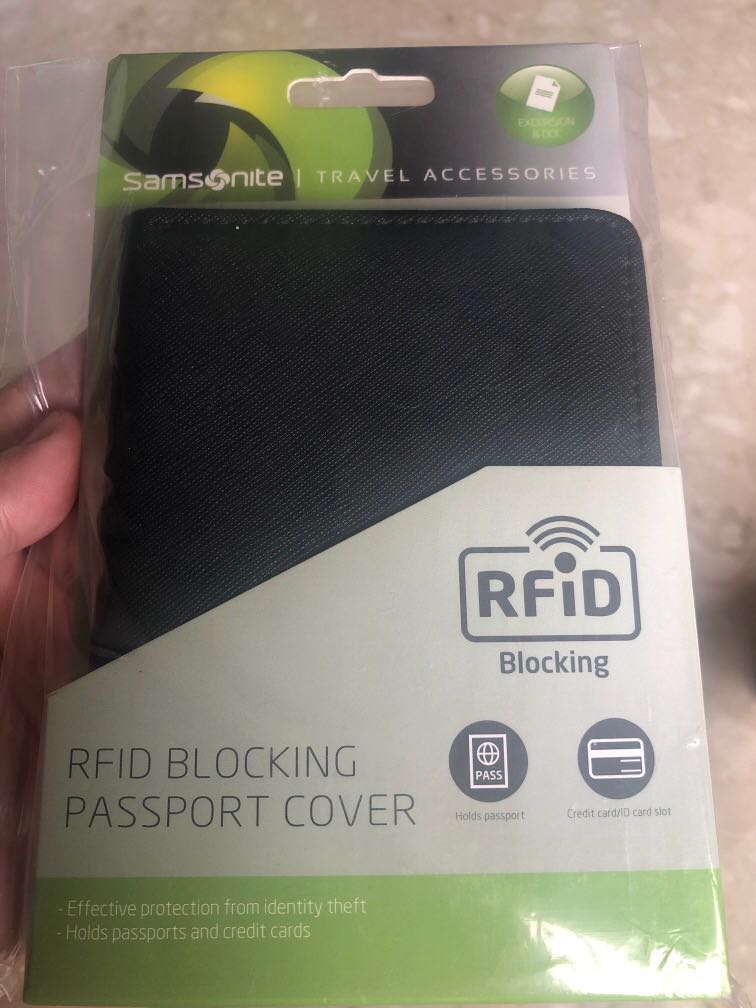 Samsonite RFID Blocking Passport Cover (BNIB), Hobbies & Toys, Travel
