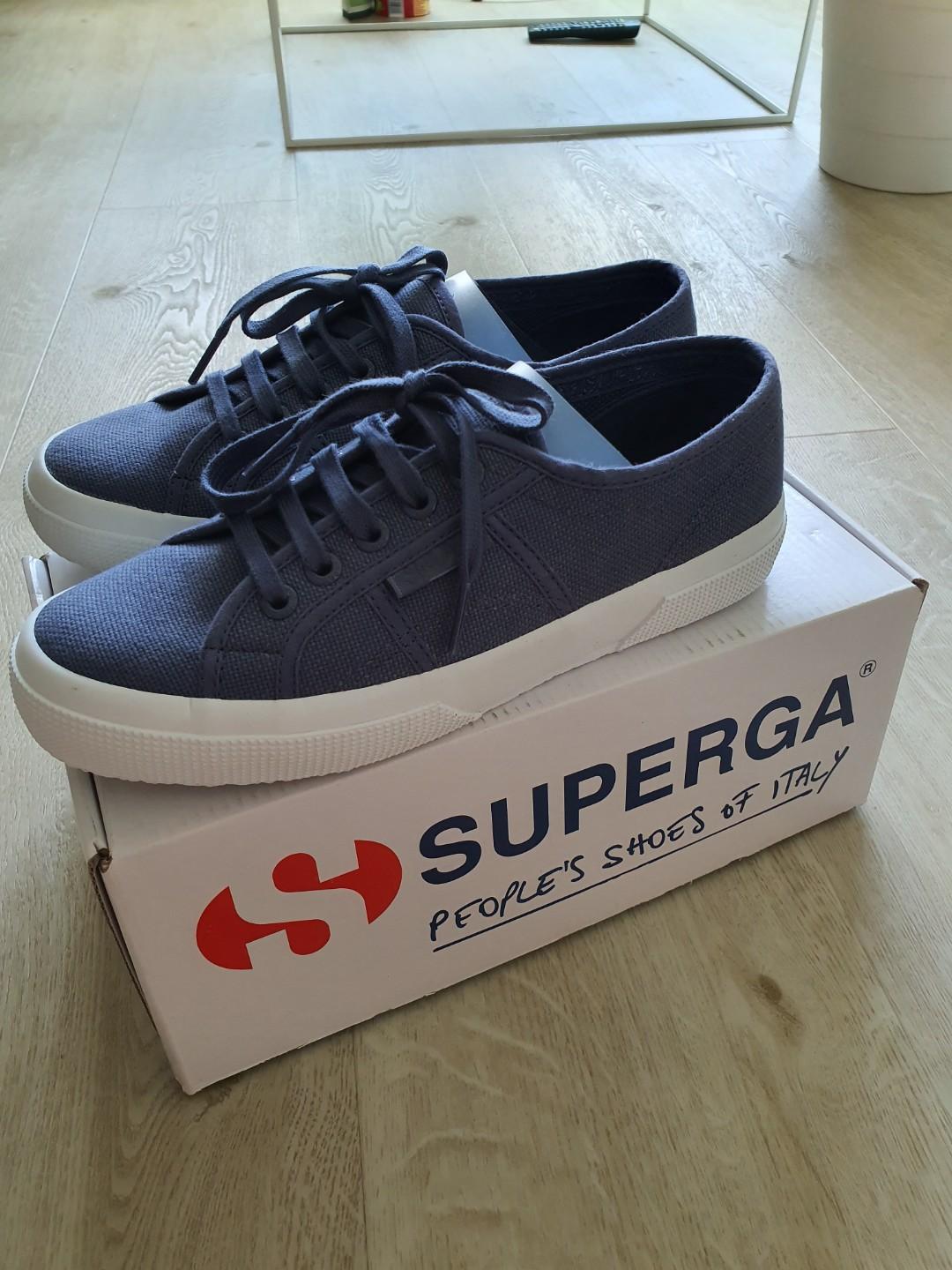 superga vintage blue