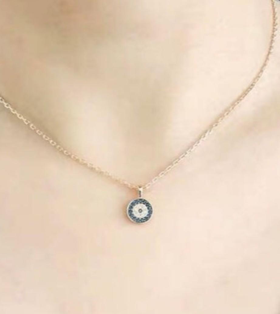 Swarovski outlet luckily pendant