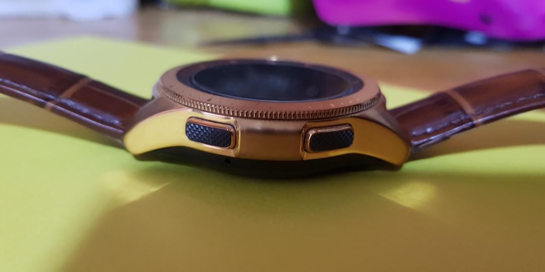 Samsung galaxy watch rose gold sale top