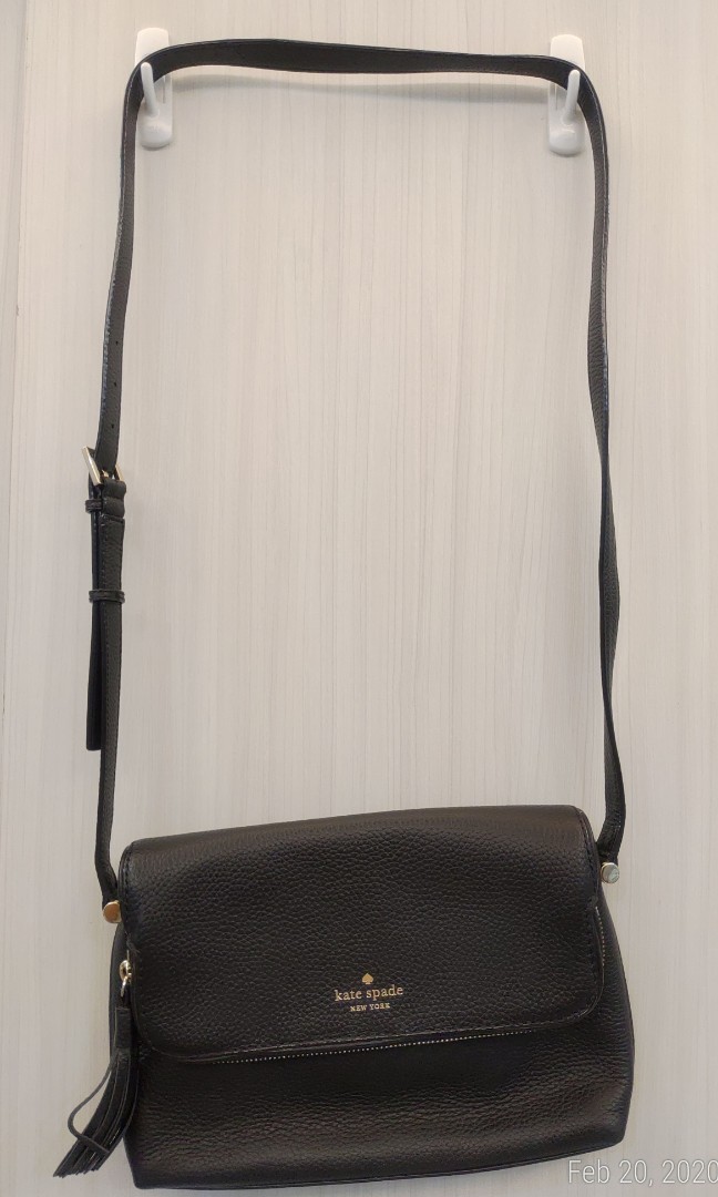 Twice used Kate Spade Chester Street Annalise Body Bag, Women's Fashion,  Bags & Wallets, Cross-body Bags on Carousell