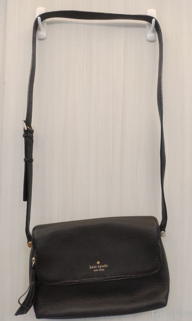 Twice used Kate Spade Chester Street Annalise Body Bag