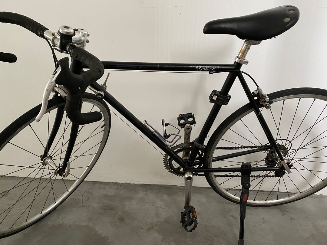 Used road bike, Sports Equipment, Bicycles & Parts, Bicycles on Carousell