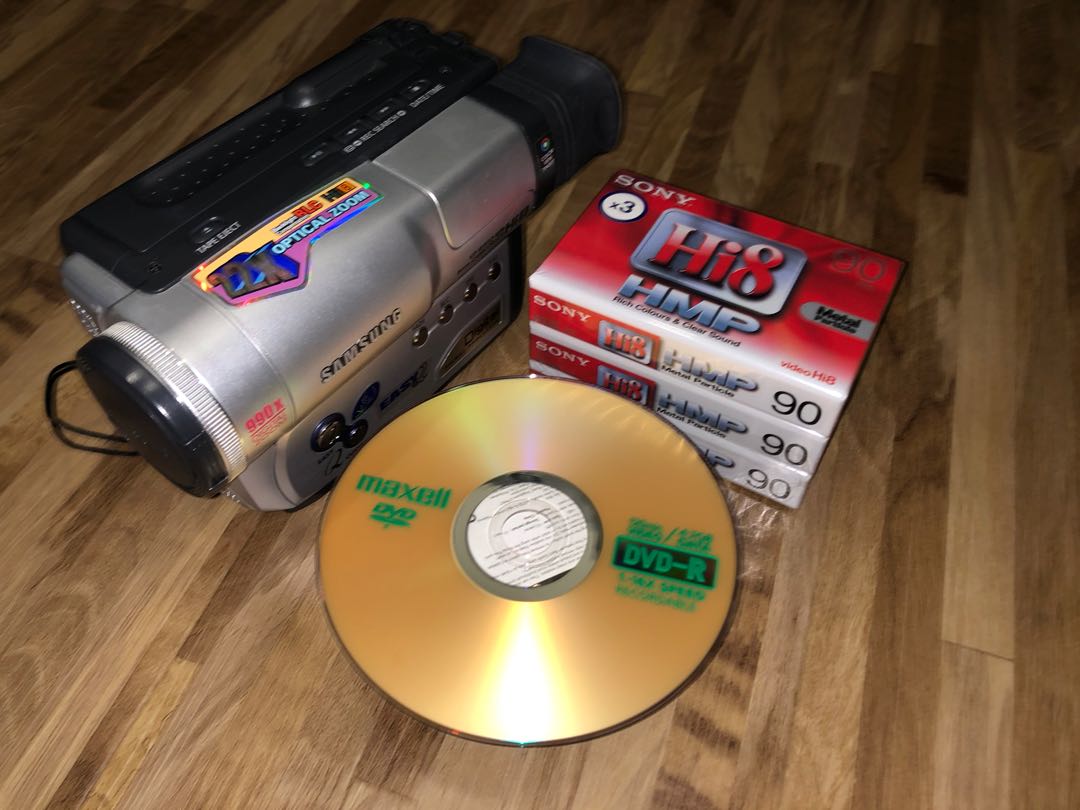 Video8, Hi8 conversion service, Photography, Video Cameras on Carousell