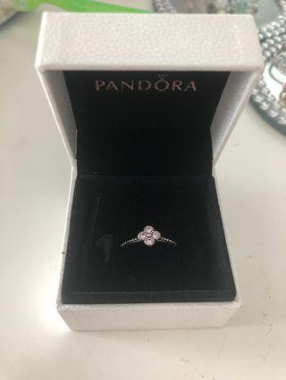 Pandora Ring