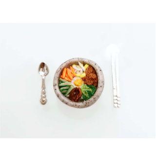 E033: Korean bibimbap bracelet charm