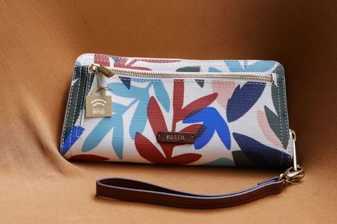 (Category: ) located in . Submitted by kshops (Listing ID 282285452, Image 1). Description: .