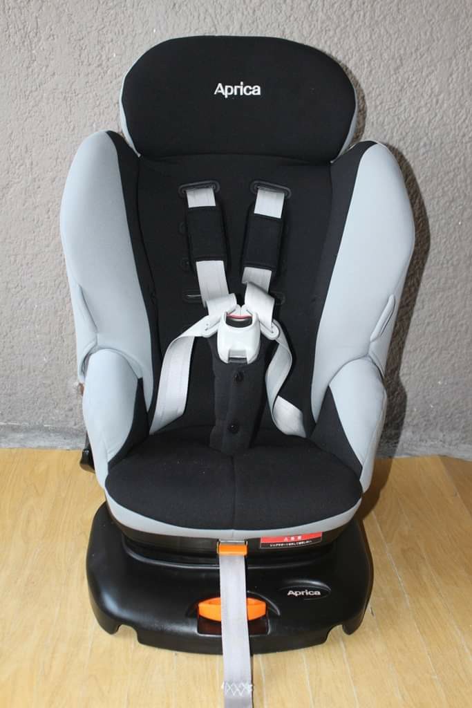 Aprica euro best sale turn car seat