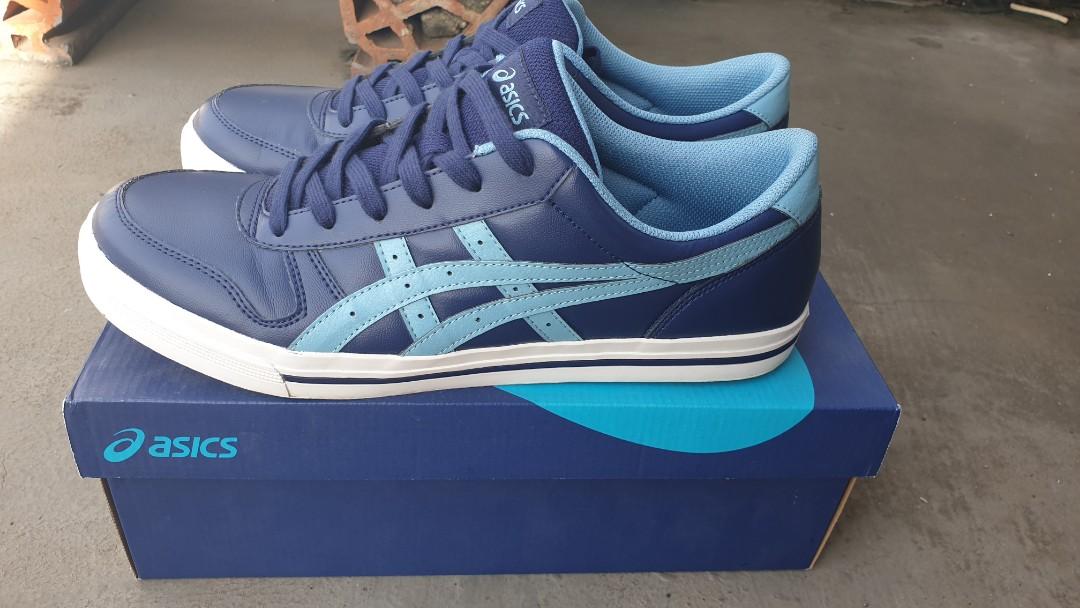 Asics Aaron peacoat Fesyen Pria Sepatu Sneakers di Carousell