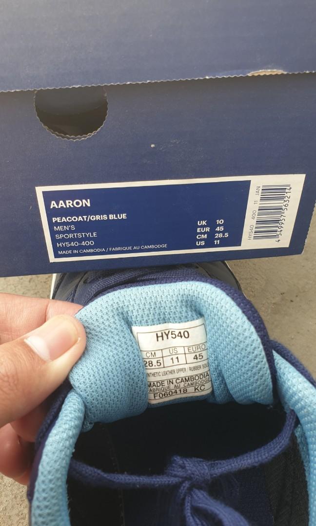 Asics Aaron peacoat Fesyen Pria Sepatu Sneakers di Carousell