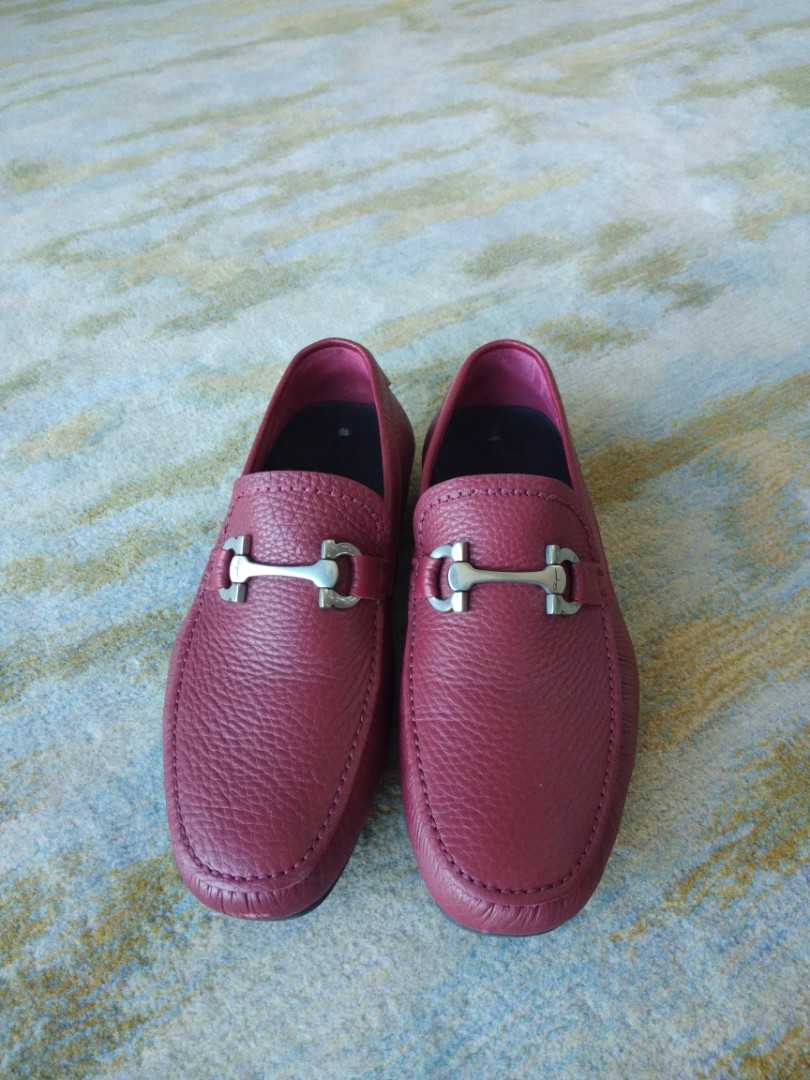 Authentic FERRAGAMO Loafer shoes Red