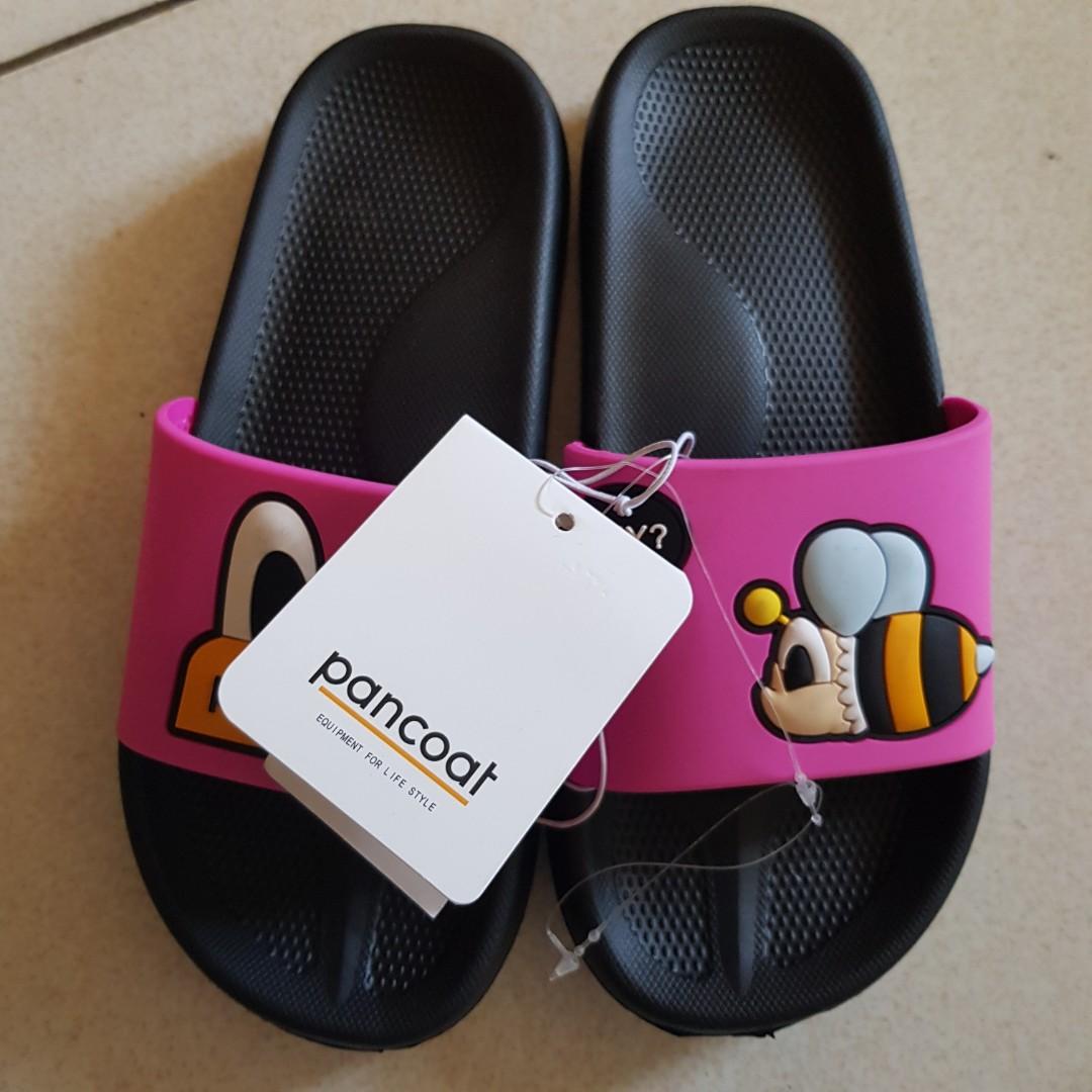 BRAND NEW ORIGINAL PANCOAT SLIDES US6 Women s Fashion Footwear