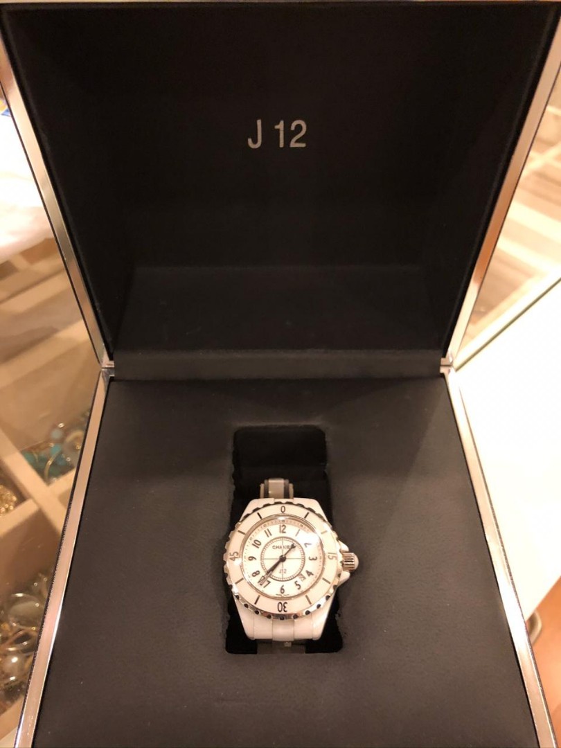 Chanel J21 White Ceramic Watch, Barang 