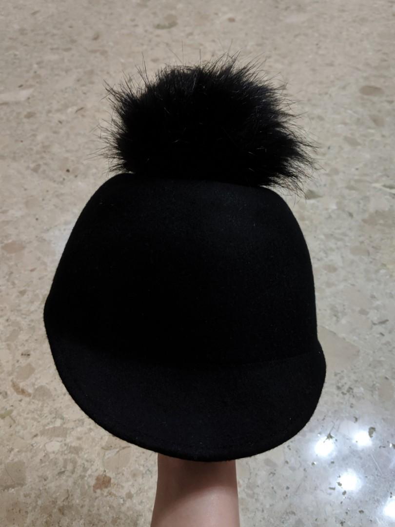 Hat (Category: Hats & Beanies) located in Singapore. Submitted by camey33 (Listing ID 282106810, Image 3). Description: .