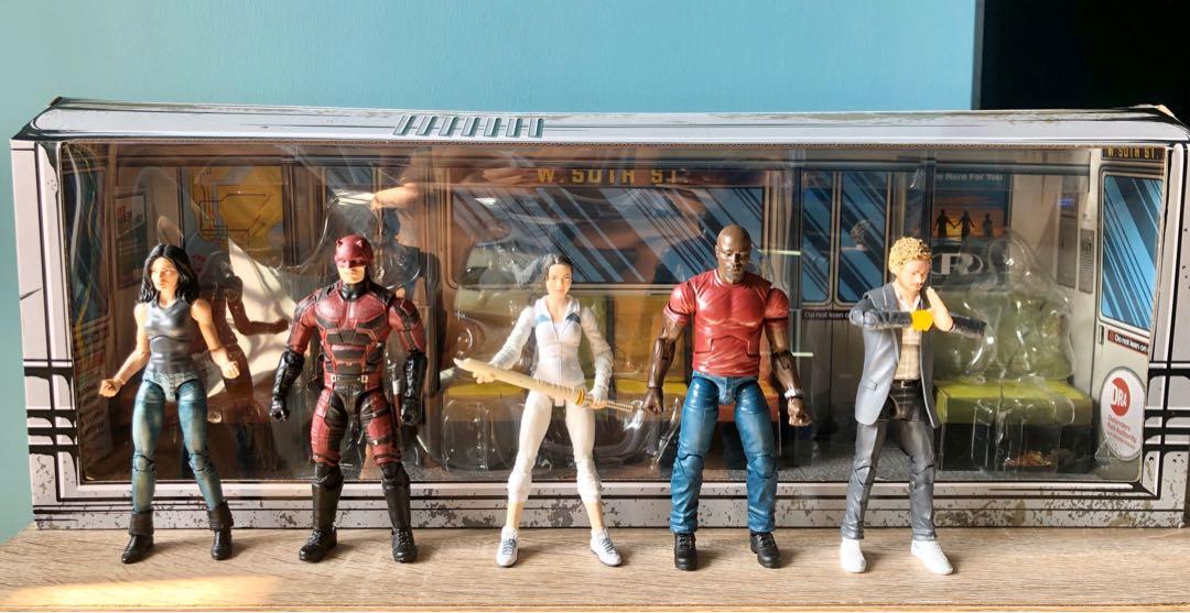 Marvel legends defenders sdcc top
