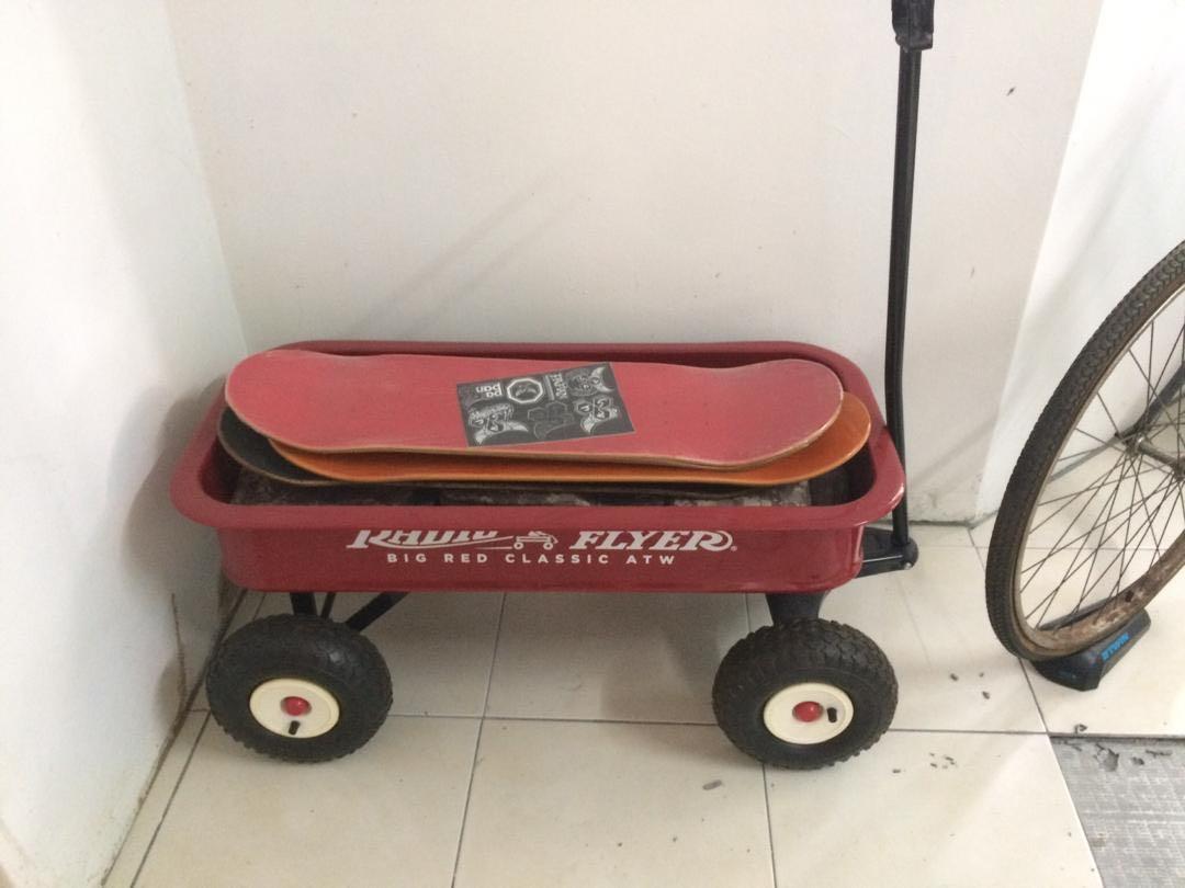 radio flyer big red classic atw