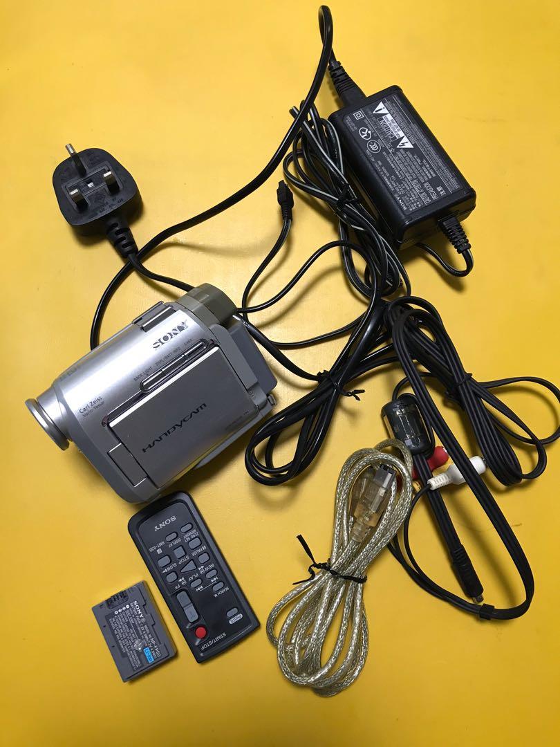SONY DCRHC20E PAL DV機 夜視模式 mac firewire cam, 傢俬＆家居, 保安及門鎖 , 保安系統及閉路電視