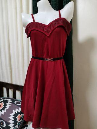 RTW CLOTHES/DRESSES