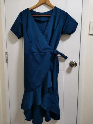 PLUS SIZE WRAP DRESS (Fits Med to 4XL)