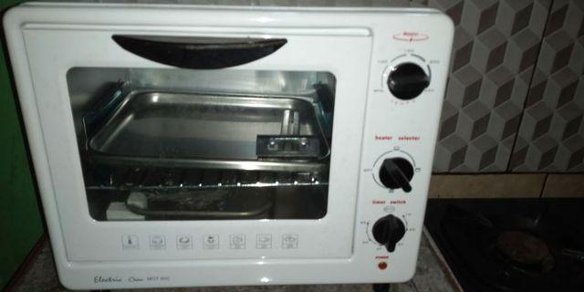 Oven Listrik