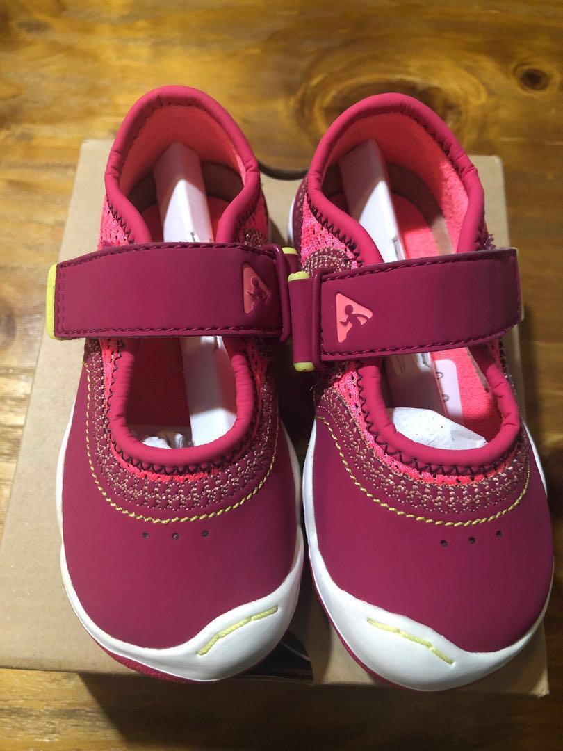 Red plae clearance shoes