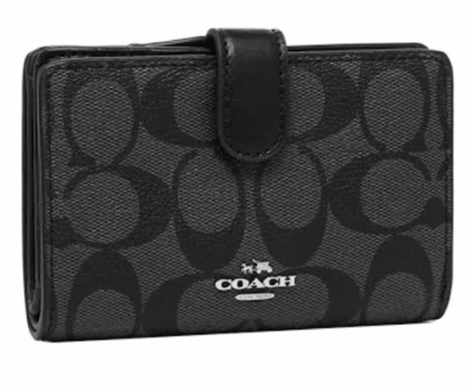 COACH medium zip wallet, Women's Fashion, Bags & Wallets, Wallets ...