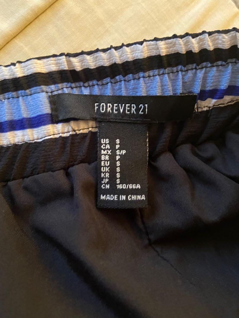 F21 Square Pants (Category: Other Bottoms) located in Manila. Submitted by secondasnew_ (Listing ID 282380555, Image 2). Description: Fits S-M.