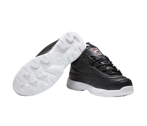 Fila Ladies Disarray Shoe Black Women s Fashion Footwear Sneakers on Carousell