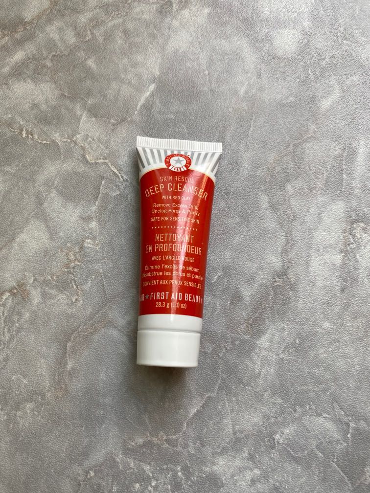 first aid beauty clay cleanser