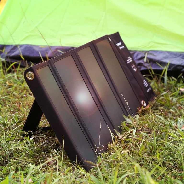 FLOUREON Solar Charger 28W Solar Panel Charger Phone Solar Charger with 3 USB Ports 5 Panels Folding Portable Outdoor Solar Charger for Smart Phones, Tablets, Outdoor Travel Camping Hiking