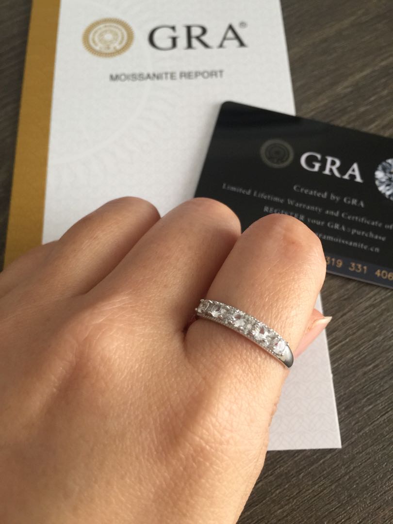 Moissanite diamond ring 0.5carat with GRA report Warranty ID