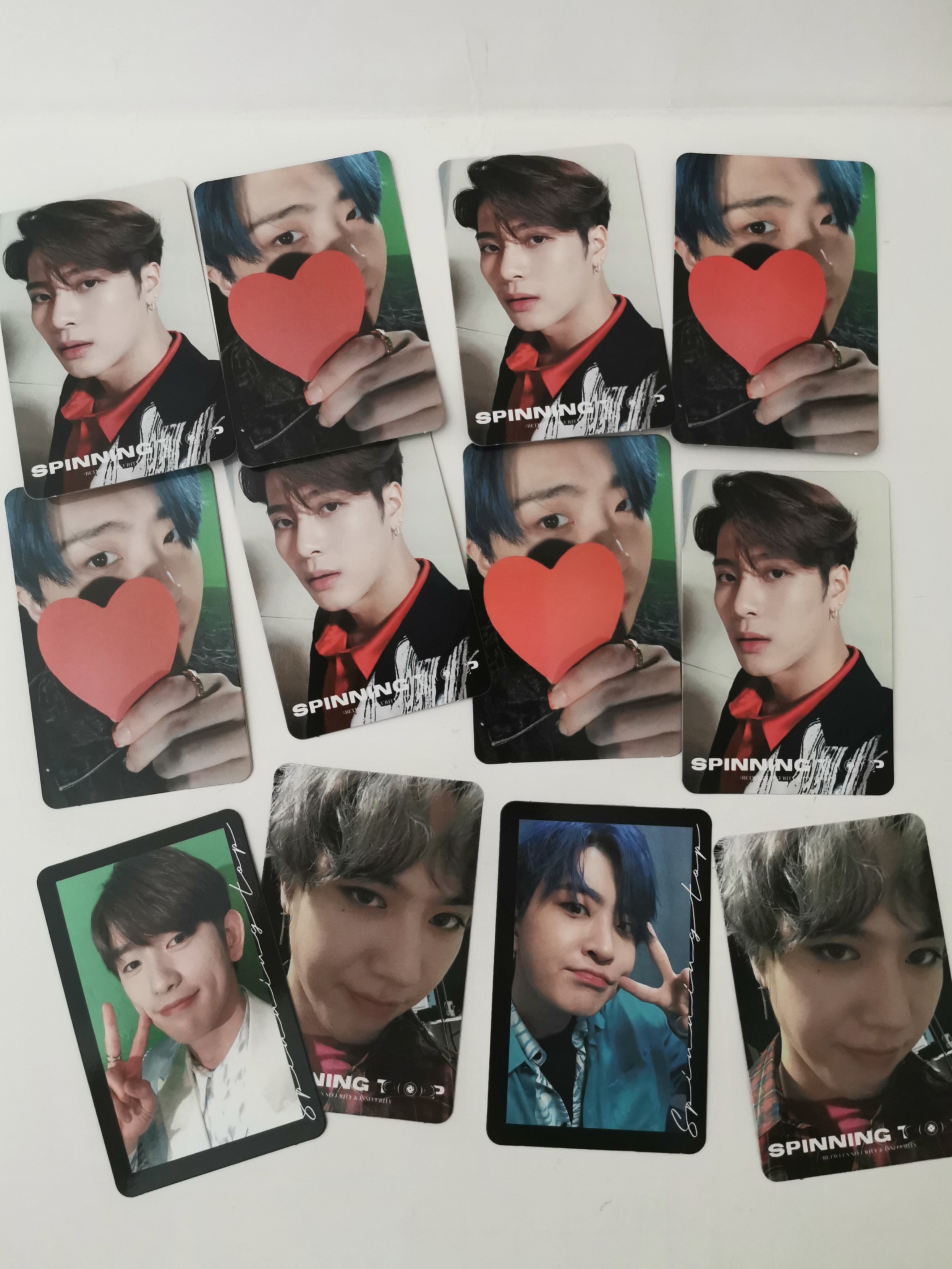 GOT7 *SPINNING TOP* album (Insecurity version) two photocards and 1