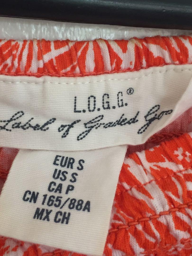Orange H&M Leaves Off-Shoulder Top (Category: Sleeveless) located in Cainta. Submitted by smb07 (Listing ID 282353773, Image 2). Description: 👚 Product: Orange H&M Leaves Off-Shoulder Top 🧥 RFS: I no longer use this top, but it is still in very good condition 👗 Used: 1-2 times 👒 Meet-up: Robinsons Metro East, Sta. Lucia East, SM East Ortigas; cash payment 🧦 Items are all AUTHENTIC, NON-REFUNDABLE, AND WILL COME WASHED AND IRONED 👟 Feel free