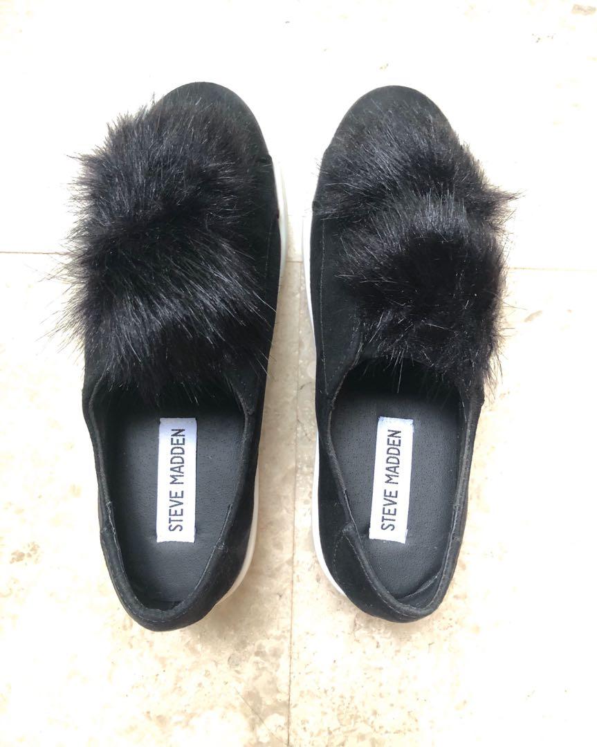 Steve madden hot sale puffball shoes
