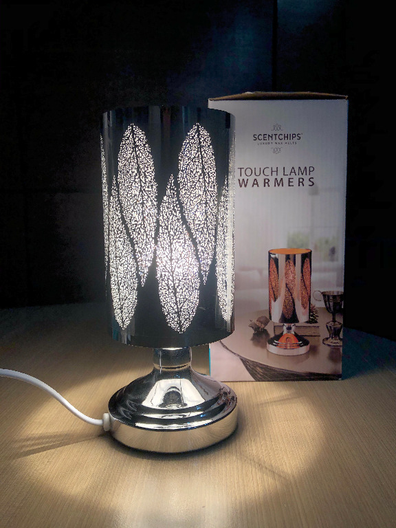 Voorspellen Aanvulling Susteen Scentchips Touch Lamp Warmer, Furniture & Home Living, Lighting & Fans,  Lighting on Carousell