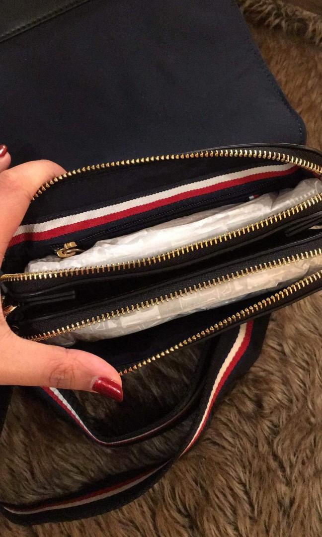 Tommy hilfiger flap crossbody bag, Women's Fashion, Bags & Wallets