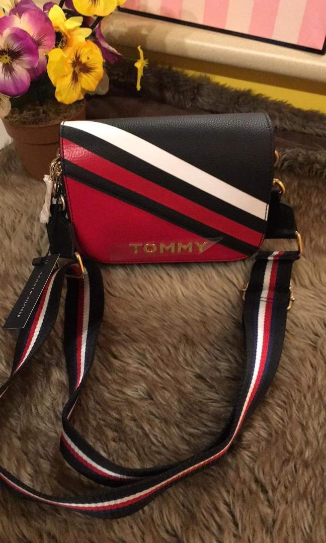 Tommy hilfiger flap crossbody bag, Women's Fashion, Bags & Wallets