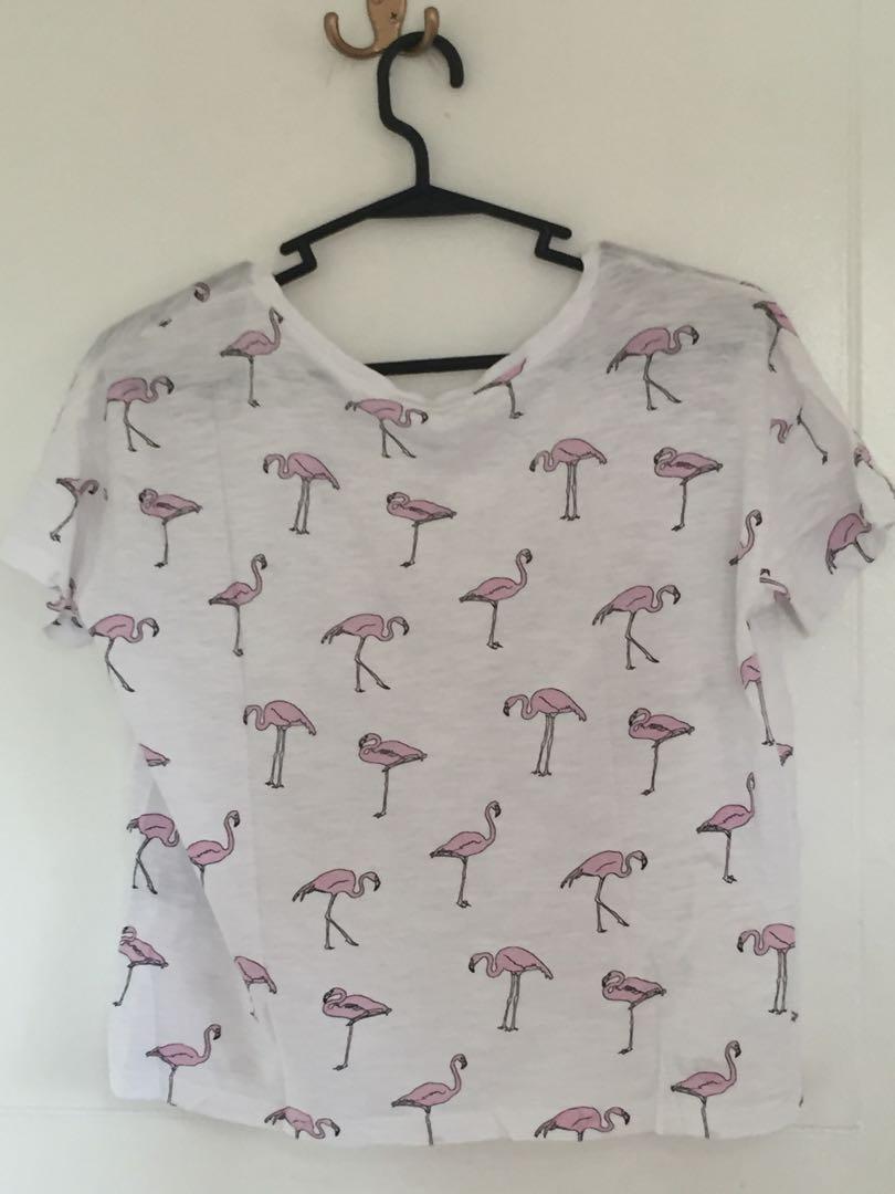 White Forever 21 Flamingo Print Top (Category: Sleeveless) located in Cainta. Submitted by smb07 (Listing ID 282348012, Image 3). Description: 👚 Product: White Forever 21 Flamingo Print Top 🧥 RFS: I no longer use this top, but it is still in very good condition, presko and light 👗 Used: About 10 times 👒 Meet-up: Robinsons Metro East, Sta. Lucia East, SM East Ortigas; cash payment 🧦 Items are all AUTHENTIC, NON-REFUNDABLE, AND WILL COME WASHE