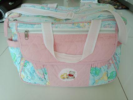 Big Travelling Bag for baby!! (almost new)