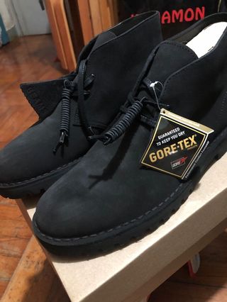 Beams x Clarks Desert Rock Gore-tex(R), 男裝, 鞋, 西裝鞋- Carousell