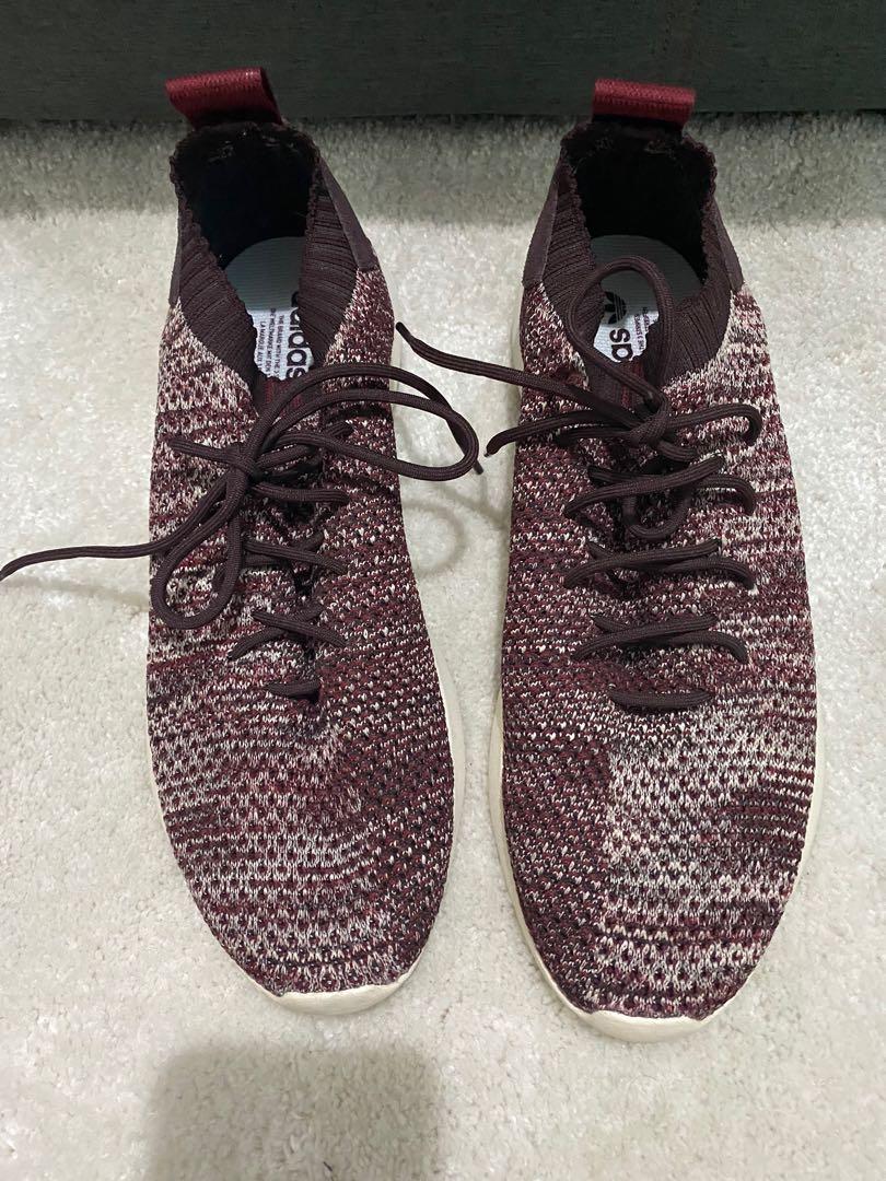 Adidas maroon tubular shadow pk (Category: Sneakers) located in Manila. Submitted by jbsquared (Listing ID 282636211, Image 1). Description: Only used once! 100% AUTHENTIC. STORE BOUGHT. Looks and feels brand new! ❤️ No box since the owner threw it out but we can provide an alternate box. Size: US 11 1/2 (UK 11) No meet ups. Only shipping (J&T or Grab or lalamove).