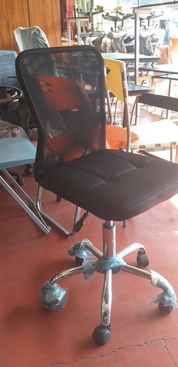 Clerical chair | office partition, Home &amp; Furniture ...