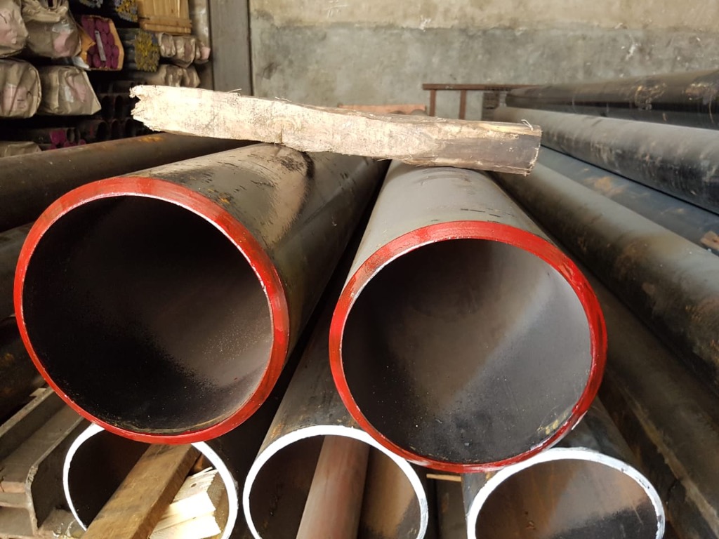 for sale bi pipe bi seamless pipe carbon steel seamless pipe black iron