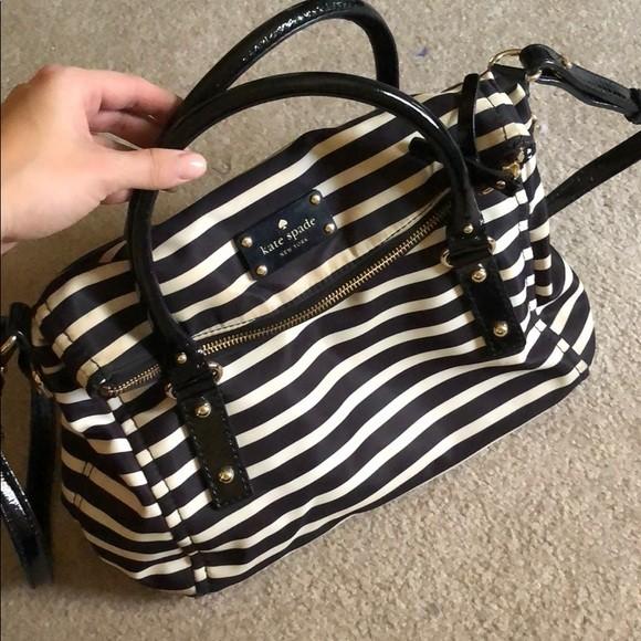 Kate Spade Striped Bag , Luxury, Bags & Wallets on Carousell