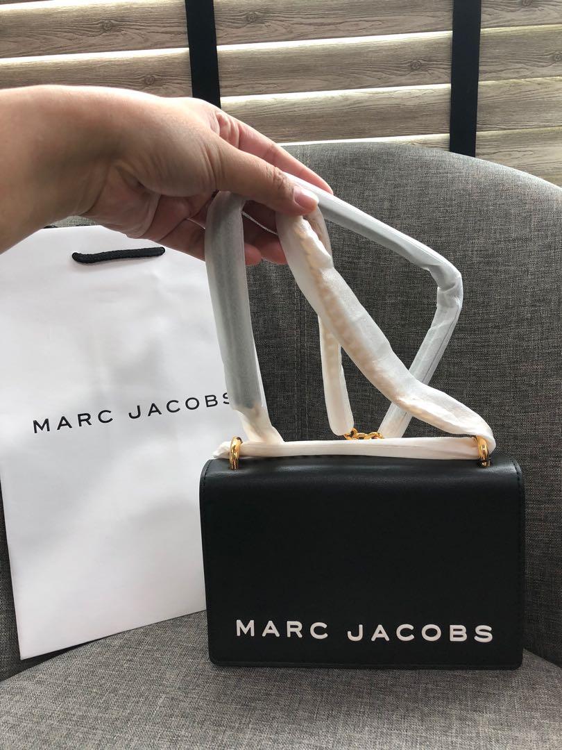 Marc jacobs double take on sale leather logo crossbody bag