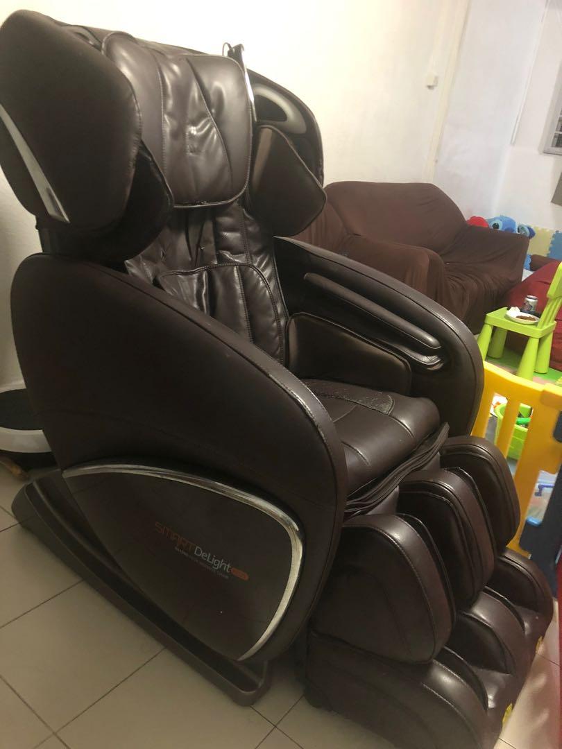Ogawa Smart Delight Plus Quadro Tech Massage Chair Brown Furniture Others On Carousell